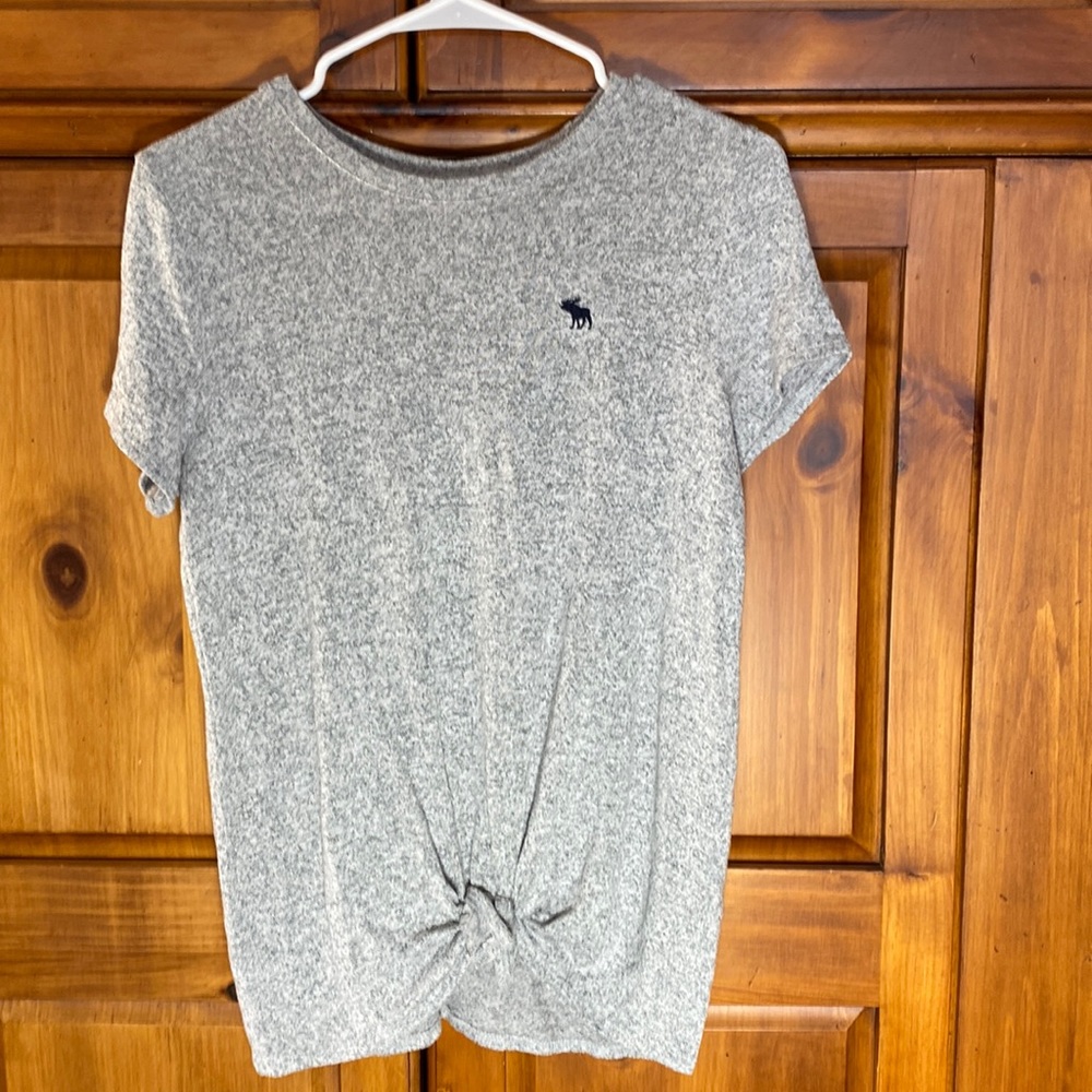 Abercrombie Kids Gray Short Sleeve Shirt